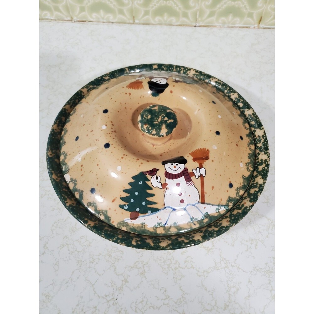 LTD Limited  9” Christmas Snowman Pie Dish W/ Lid Stoneware Green Sponge Edges